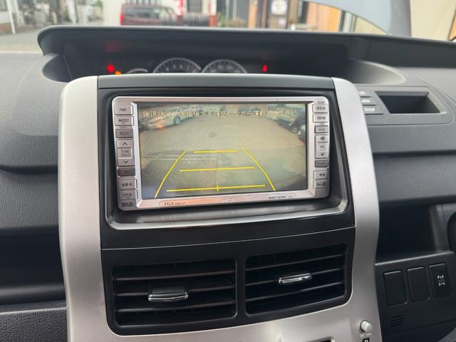 ノア ＹＹ　後期モデル／切り替え式４ＷＤ／５人乗り／ナビバックカメラ／前後ドライブレコーダー／（24枚目）