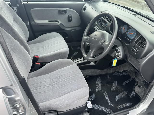 ミラ ＣＸ　１オーナー／禁煙車／ＤＯＨＣ／４ＷＤ／電動格納ミラー／キーレス／ＥＴＣ／（11枚目）