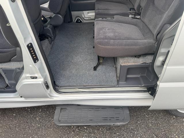 エブリイワゴン ジョイポップターボＰＺ　禁煙車／４ＷＤターボ／リアヒーター／キーレス／両側スライドドア／オートステップ／ＥＴＣ／（18枚目）