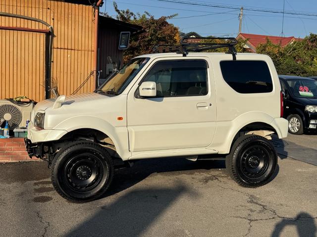 内外装とても綺麗なお車です！