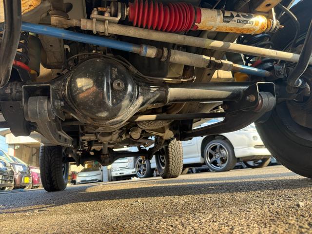 下廻りも大きな錆等無くとても綺麗です！