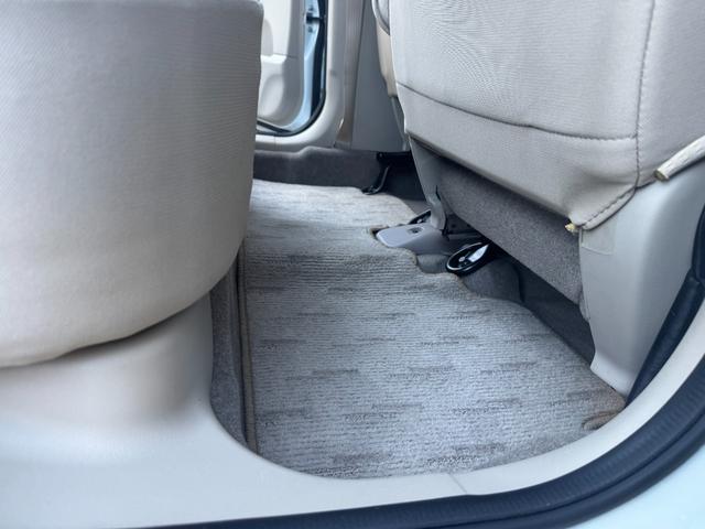 ステラ ＬＳ　１オーナー／４ＷＤ／４気筒スパーチャージャー／ナビ地デジ／バックカメラ／（20枚目）