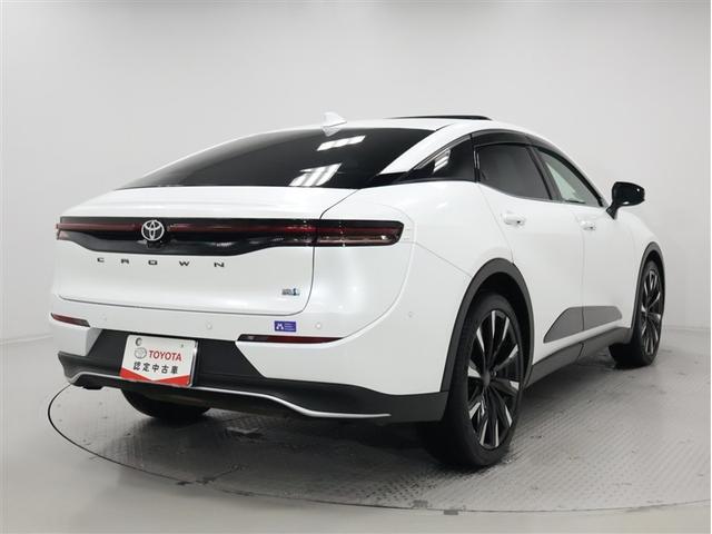 クラウンクロスオーバー ＲＳアドバンスド　ＡＣ１００Ｖ電源コンセント・サンルーフ・本革シート・ディスプレイオーディオナビ・フルセグ視聴・パノラミックビューモニター・ブラインドスポットモニター・純正アルミホイール・被害軽減ブレーキ・ワンオーナー（27枚目）