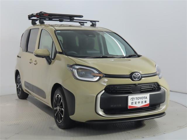 シエンタ ハイブリッドＺ　試乗車使用歴・ＡＣ１００Ｖ電源コンセント・コネクティッドナビプラス・パノラミックビューモニター・ブラインドスポットモニター・社外アルミホイール・ＬＥＤヘッドライト・スマートキー・衝突被害軽減ブレーキ（9枚目）