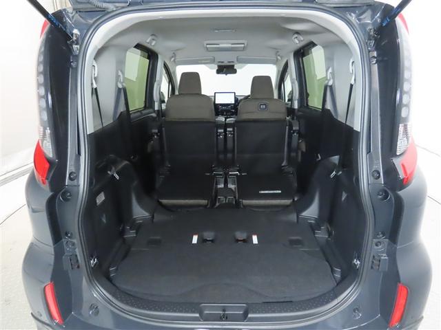 シエンタ ハイブリッドZ コネクティッドナビプラス・後席モニター・CD/DVD再生機能・フルセグ視聴・AC100V電源コンセント・パノラミックビューモニター・ブラインドスポットモニター・モデリスタフルエアロ・ワンオーナー(16枚目)