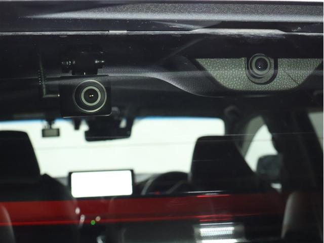 ハリアーハイブリッド Ｚ　レザーパッケージ　トヨタ認定中古車　禁煙ワンオーナー　ブラインドスポットモニター　パノラミックビューモニター　フルセグ　ＴＣナビ　ドライブレコーダー　フルエアロ　ＬＥＤヘッドライト　スマートキー　ＥＴＣ　バックモニター（14枚目）