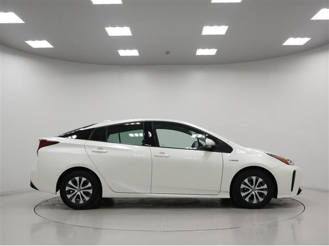 プリウス Ａ　トヨタ認定中古車　禁煙ワンオーナー　ブラインドスポットモニター　ＣＤ・ＤＶＤ再生機能　フルセグ　ＴＣナビ　ドライブレコーダー　ＬＥＤヘッドライト　スマートキー　ＥＴＣ　バックモニター（5枚目）