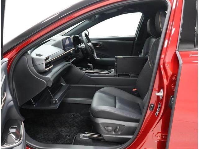 クラウンエステート Ｚ　元弊社試乗車　トヨタ認定中古車　禁煙ワンオーナー　ブラインドスポットモニター　パノラミックビューモニター　フルセグ　ＴＣナビ　ＡＣ１００　ドライブレコーダー　ＬＥＤヘッドライト　スマートキー　ＥＴＣ（20枚目）