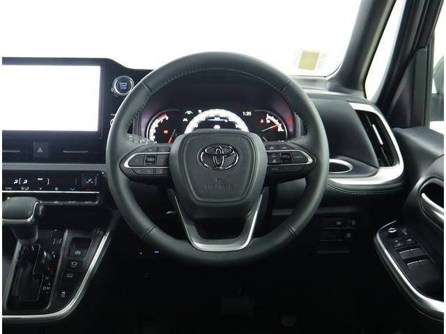 ノア Ｓ－Ｚ　トヨタ認定中古車　禁煙ワンオーナー　ブラインドスポットモニター　ＣＤ・ＤＶＤ再生機能　フルセグ　ＴＣナビ　後席モニター　ＬＥＤヘッドライト　両側電動スライドドア　スマートキー　ＥＴＣ　バックモニター（15枚目）