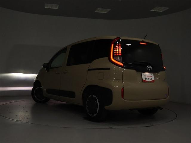 シエンタ ハイブリッドＺ　４ＷＤ・１０．５インチディスプレイオーディオナビ・パノラミックビュー・ブラインドスポットモニター・ＡＣ１００Ｖ電源コンセント・両側電動スライドドア・ＬＥＤヘッドライト・被害軽減ブレーキ・ワンオーナー（31枚目）