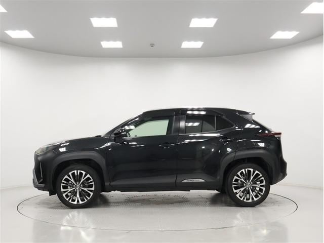 ヤリスクロス ハイブリッドZ アドベンチャー ディスプレイオーディオナビ・パノラミックビューモニター・ブラインドスポットモニター・AC100V電源コンセント・合成皮革シート・純正アルミホイール・LEDヘッドライト・被害軽減ブレーキ・ワンオーナー(4枚目)