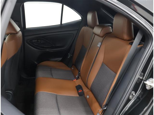 ヤリスクロス ハイブリッドZ アドベンチャー ディスプレイオーディオナビ・パノラミックビューモニター・ブラインドスポットモニター・AC100V電源コンセント・合成皮革シート・純正アルミホイール・LEDヘッドライト・被害軽減ブレーキ・ワンオーナー(22枚目)