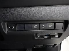 �����ȥޥ��å��ϥ��ӡ��ࡧ������Ի��ˡ�����饻�󥵡������Ϥξ����ʳ�����̵ͭ����Լ֤��и��֤Υ饤�Ȥʤɡˤ�Ƚ�Ǥ�����ư�ǥϥ��ӡ���ȥ����ӡ�����ڤ��ؤ��롢��ž��ٱ礹�뵡ǽ�Ǥ��� 7