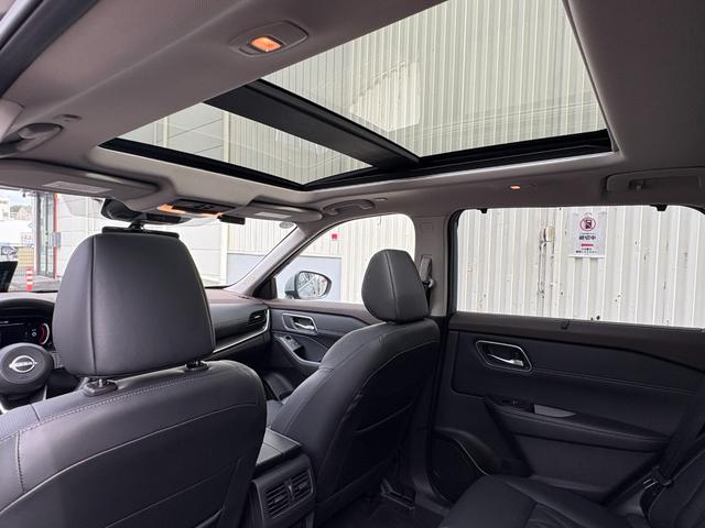 ローグ 　２０２３モデルＵＳ新車並行　自社輸入プラチナムＡＷＤ　パノラマサンルーフ　スマートキー２個　Ａｐｐｌｅ　Ｃａｒ　Ｐｌａｙ付　プレミアムＰＫＧ　レザーシート　Ｓヒーター＆ハンドルＨ　プレミアムカラー（38枚目）