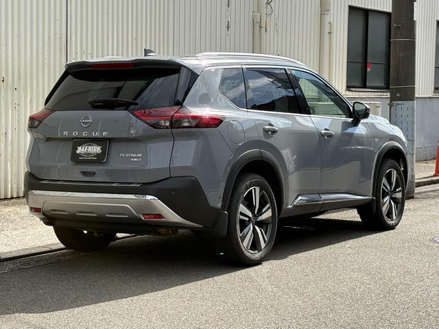 ローグ 　２０２３モデルＵＳ新車並行　自社輸入プラチナムＡＷＤ　パノラマサンルーフ　スマートキー２個　Ａｐｐｌｅ　Ｃａｒ　Ｐｌａｙ付　プレミアムＰＫＧ　レザーシート　Ｓヒーター＆ハンドルＨ　プレミアムカラー（60枚目）