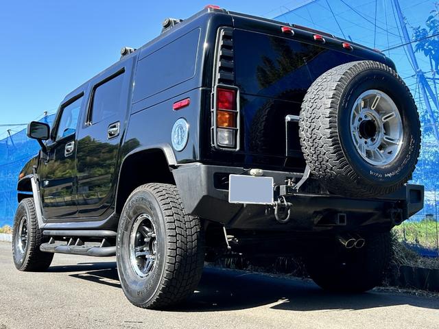 ハマーＨ２ ベースグレード　１ナンバー貨物登録　４ＷＤ　ヒッチメンバー　アルミ　ＥＴＣ　シートヒーター　オートライト　パワーシート　オートエアコン　パワステ　プライバシーガラス　　後部席シートヒーター（26枚目）