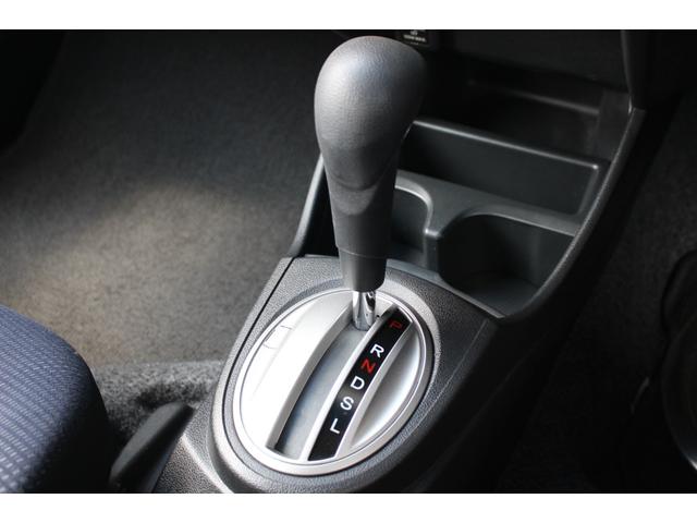 フィット Ｇスマートセレクション　純正ナビゲーション　ＥＴＣ車載器　スマートキーシステム　ＥＣＯＮスイッチ　ＬＥＤドアミラーウインカー（16枚目）
