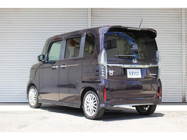 Ｎ－ＢＯＸカスタム Ｌターボ　純正ナビゲーション　前後ドライブレコーダー　ＥＴＣ車載器　ＨｏｎｄａＳＥＮＳＩＮＧ　両側パワースライドドア　本革巻ステアリングホイール　９灯式フルＬＥＤヘッドライト　１５インチアルミホイール（7枚目）