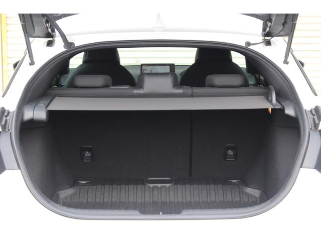 シビック ＬＸ　純正ナビゲーション　前後ドライブレコーダー　ＥＴＣ２．０車載器　フルＬＥＤヘッドライト　８スピーカー　１８インチアルミホイール　ＨｏｎｄａＳＥＮＳＩＮＧ　ブラインドスポットインフォメーション（12枚目）