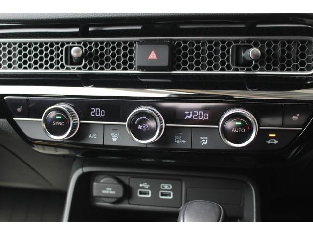 シビック ＬＸ　純正ナビゲーション　前後ドライブレコーダー　ＥＴＣ２．０車載器　フルＬＥＤヘッドライト　８スピーカー　１８インチアルミホイール　ＨｏｎｄａＳＥＮＳＩＮＧ　ブラインドスポットインフォメーション（18枚目）