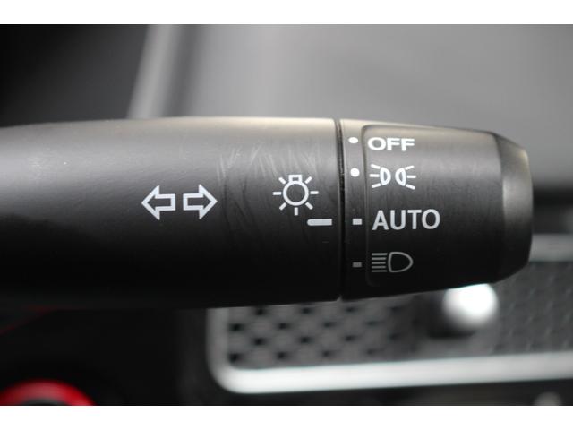 シビック ＬＸ　純正ナビゲーション　前後ドライブレコーダー　ＥＴＣ２．０車載器　フルＬＥＤヘッドライト　８スピーカー　１８インチアルミホイール　ＨｏｎｄａＳＥＮＳＩＮＧ　ブラインドスポットインフォメーション（25枚目）
