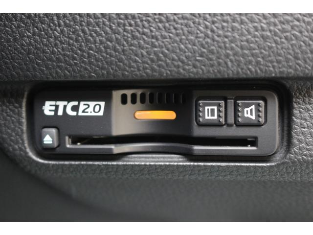 シビック ＬＸ　純正ナビゲーション　前後ドライブレコーダー　ＥＴＣ２．０車載器　フルＬＥＤヘッドライト　８スピーカー　１８インチアルミホイール　ＨｏｎｄａＳＥＮＳＩＮＧ　ブラインドスポットインフォメーション（27枚目）