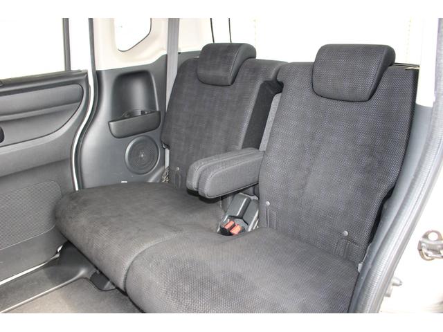 N-BOX G・Lパッケージ 純正ナビゲーション 両側パワースライドドア スマートキー2個 プラズマクラスター技術搭載フルオートエアコンディショナー リア席サンシェード ヒルスタートアシスト機能 ドアミラーウインカー(11枚目)