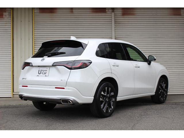 ＺＲ－Ｖ ｅ：ＨＥＶ　Ｚ　ホンダコネクト純正ナビ　ＥＴＣ２．０車載器　前後ドライブレコーダー　１８インチアルミホイール　ハンズフリーアクセスパワーテールゲート　本革シート　本革巻ステアリングホイール　ＨｏｎｄａＳＥＮＳＩＮＧ（6枚目）