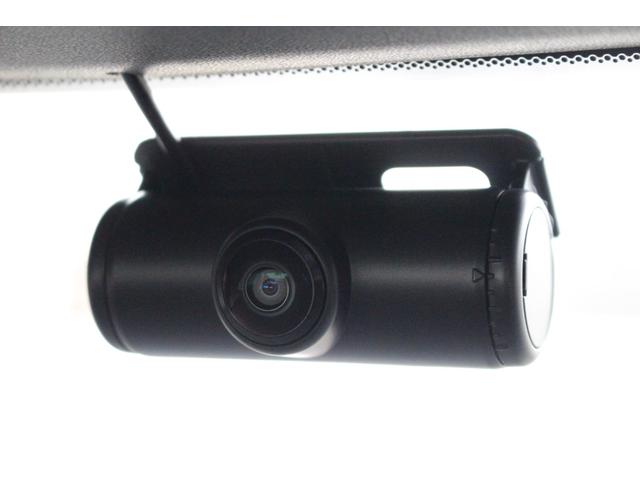 ＺＲ－Ｖ ｅ：ＨＥＶ　Ｚ　ホンダコネクト純正ナビ　ＥＴＣ２．０車載器　前後ドライブレコーダー　１８インチアルミホイール　ハンズフリーアクセスパワーテールゲート　本革シート　本革巻ステアリングホイール　ＨｏｎｄａＳＥＮＳＩＮＧ（16枚目）