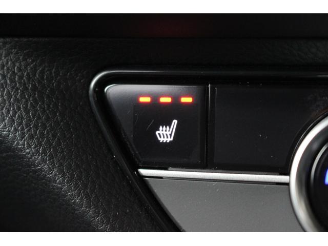 ＺＲ－Ｖ ｅ：ＨＥＶ　Ｚ　ホンダコネクト純正ナビ　ＥＴＣ２．０車載器　前後ドライブレコーダー　１８インチアルミホイール　ハンズフリーアクセスパワーテールゲート　本革シート　本革巻ステアリングホイール　ＨｏｎｄａＳＥＮＳＩＮＧ（18枚目）