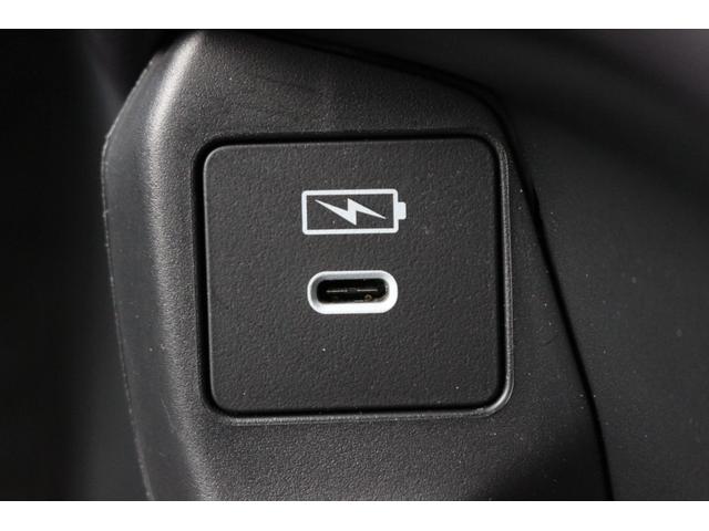 ＺＲ－Ｖ ｅ：ＨＥＶ　Ｚ　ホンダコネクト純正ナビ　ＥＴＣ２．０車載器　前後ドライブレコーダー　１８インチアルミホイール　ハンズフリーアクセスパワーテールゲート　本革シート　本革巻ステアリングホイール　ＨｏｎｄａＳＥＮＳＩＮＧ（22枚目）