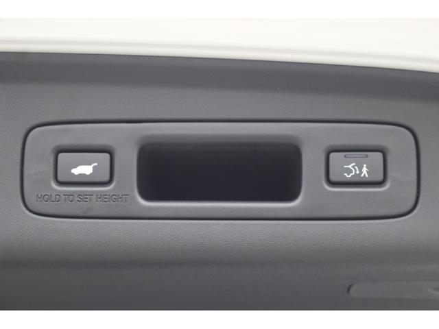 ＺＲ－Ｖ ｅ：ＨＥＶ　Ｚ　ホンダコネクト純正ナビ　ＥＴＣ２．０車載器　前後ドライブレコーダー　１８インチアルミホイール　ハンズフリーアクセスパワーテールゲート　本革シート　本革巻ステアリングホイール　ＨｏｎｄａＳＥＮＳＩＮＧ（34枚目）