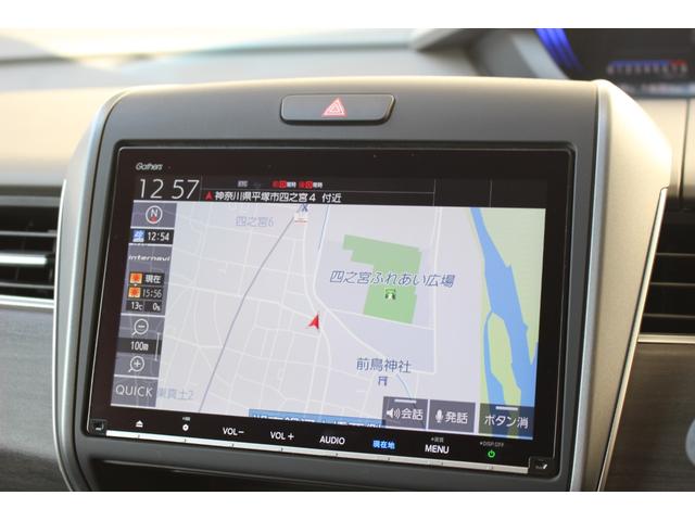 フリードハイブリッド ハイブリッド・Gホンダセンシング 9インチ純正ナビゲーション 前後ドライブレコーダー ETC車載器 LEDヘッドライト HondaSENSING 両側パワースライドドア 15インチアルミホイール 本革巻ステアリングホイール(3枚目)