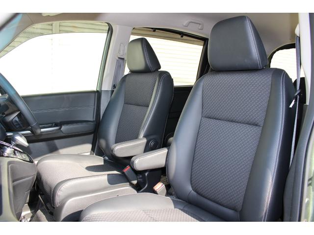 フリードハイブリッド ハイブリッド・Gホンダセンシング 9インチ純正ナビゲーション 前後ドライブレコーダー ETC車載器 LEDヘッドライト HondaSENSING 両側パワースライドドア 15インチアルミホイール 本革巻ステアリングホイール(10枚目)