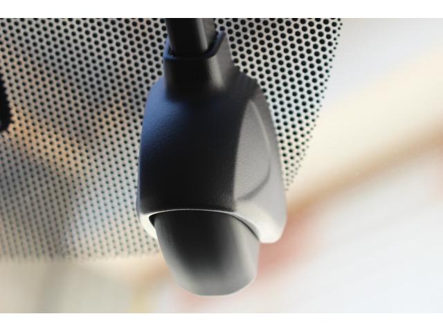 フリードハイブリッド ハイブリッド・Gホンダセンシング 9インチ純正ナビゲーション 前後ドライブレコーダー ETC車載器 LEDヘッドライト HondaSENSING 両側パワースライドドア 15インチアルミホイール 本革巻ステアリングホイール(15枚目)