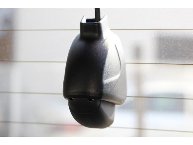 フリードハイブリッド ハイブリッド・Gホンダセンシング 9インチ純正ナビゲーション 前後ドライブレコーダー ETC車載器 LEDヘッドライト HondaSENSING 両側パワースライドドア 15インチアルミホイール 本革巻ステアリングホイール(16枚目)