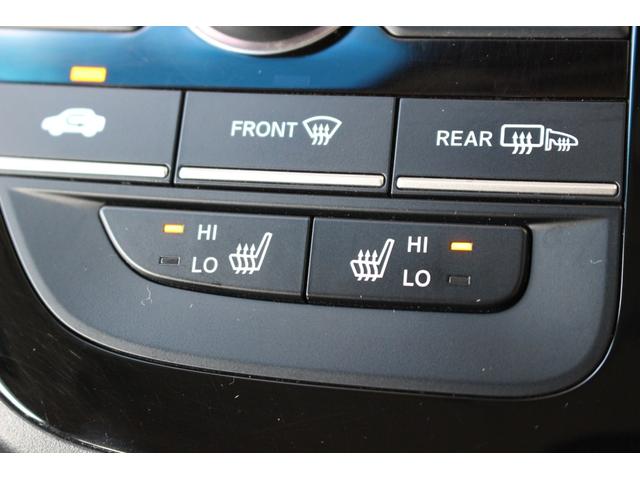 フリードハイブリッド ハイブリッド・Gホンダセンシング 9インチ純正ナビゲーション 前後ドライブレコーダー ETC車載器 LEDヘッドライト HondaSENSING 両側パワースライドドア 15インチアルミホイール 本革巻ステアリングホイール(18枚目)