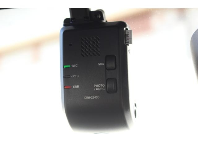 Ｎ－ＶＡＮ ｅ： ｅ：　Ｌ４　８インチ純正ナビゲーション　ＥＴＣ車載器　前後ドライブレコーダー　ハロゲンヘッドライト　フルオートエアコン　ＨｏｎｄａＳＥＮＳＩＮＧ　元試乗車（16枚目）