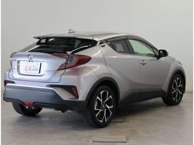 Ｃ－ＨＲ Ｇ－Ｔ　２ＷＤ　フロアシフトＣＶＴ　フルオートエアコン　９型メモリーナビ・フルセグＴＶ・ＥＴＣ２．０・フロントカメラ・バックカメラ・衝突被害軽減ブレーキ・車線逸脱防止・Ｐソナー・後側方検知・レーダークルコン・ＬＥＤヘッドランプ・フォグランプ・オートライト（9枚目）