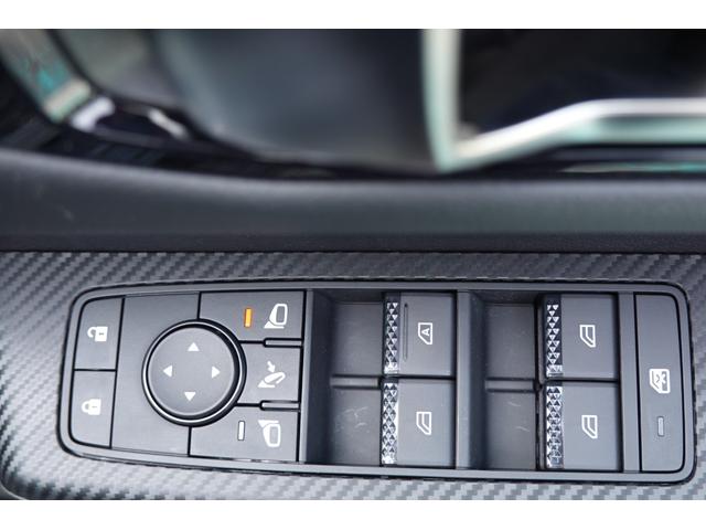 トライトン ＧＳＲ　モード切替４ＷＤ　６速ＡＴフロアシフト　オートＡ／Ｃ　スマフォ連携９型ナビ・フルセグＴＶ・リヤデフロック・全方位カメラ・フロント／サイド／バックカメラ・横滑り防止・衝突被害軽減ブレーキ・車線逸脱防止・後側方車両検知警報・ＬＥＤヘッドライト・フォグランプ（32枚目）
