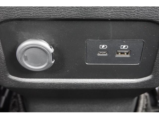 トライトン ＧＳＲ　モード切替４ＷＤ　６速ＡＴフロアシフト　オートＡ／Ｃ　スマフォ連携９型ナビ・フルセグＴＶ・リヤデフロック・全方位カメラ・フロント／サイド／バックカメラ・横滑り防止・衝突被害軽減ブレーキ・車線逸脱防止・後側方車両検知警報・ＬＥＤヘッドライト・フォグランプ（56枚目）