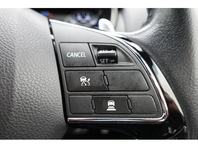 エクリプスクロスＰＨＥＶ Ｐ　ツインモーター４ＷＤ　フロアセレクトレバー　パドルシフト　オートエアコン・スマホ連携ナビ・フルセグＴＶ・全方向カメラ・ＥＴＣ２．０・横滑り防止・衝突被害軽減ブレーキ・車線逸脱防止・後側方車両検知・誤発進抑制装置・レーダークルコン・ＬＥＤヘッドライト・ワンオー（43枚目）