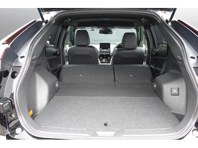 エクリプスクロスＰＨＥＶ Ｐ　ツインモーター４ＷＤ　フロアセレクトレバー　パドルシフト　オートエアコン・スマホ連携ナビ・フルセグＴＶ・全方向カメラ・ＥＴＣ２．０・横滑り防止・衝突被害軽減ブレーキ・車線逸脱防止・後側方車両検知・誤発進抑制装置・レーダークルコン・ＬＥＤヘッドライト・ワンオー（59枚目）