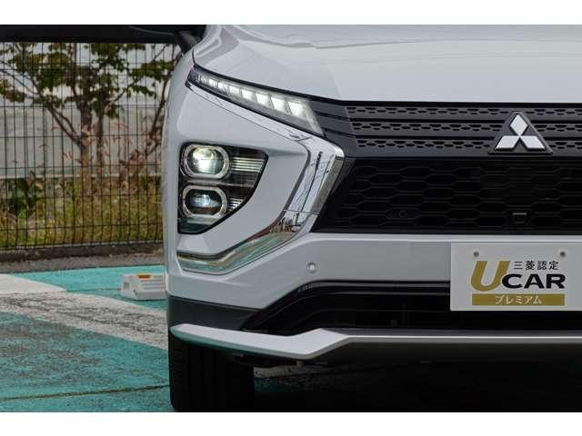 エクリプスクロスＰＨＥＶ Ｇ　ツインモーター４ＷＤ　フロアシフト　パドルシフト　オート　エアコン・７インチＳＤナビ・フルセグＴＶ・ＥＴＣ・横滑り防止・誤発進抑制・衝突被害軽減ブレーキ・車線逸脱防止・バッテリー残存容量８８．５％・ＬＥＤヘッドライト・フォグランプ・オートライト・オートハイビ（18枚目）