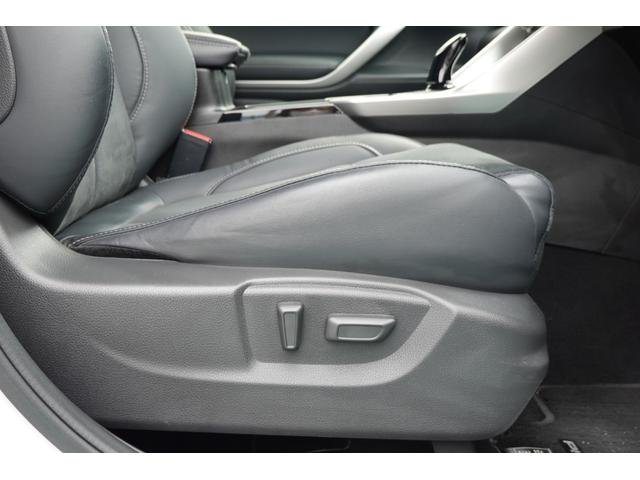 エクリプスクロスＰＨＥＶ Ｇ　ツインモーター４ＷＤ　フロアシフト　パドルシフト　オート　エアコン・７インチＳＤナビ・フルセグＴＶ・ＥＴＣ・横滑り防止・誤発進抑制・衝突被害軽減ブレーキ・車線逸脱防止・バッテリー残存容量８８．５％・ＬＥＤヘッドライト・フォグランプ・オートライト・オートハイビ（37枚目）