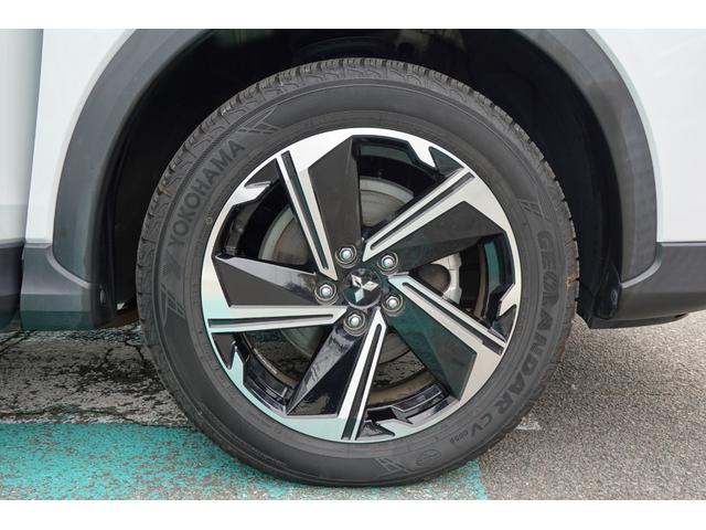 エクリプスクロスＰＨＥＶ Ｇ　ツインモーター４ＷＤ　フロアシフト　パドルシフト　オート　エアコン・７インチＳＤナビ・フルセグＴＶ・ＥＴＣ・横滑り防止・誤発進抑制・衝突被害軽減ブレーキ・車線逸脱防止・バッテリー残存容量８８．５％・ＬＥＤヘッドライト・フォグランプ・オートライト・オートハイビ（43枚目）