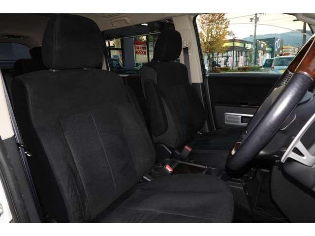 デリカＤ：５ シャモニー　後席モニター　運転席シートヒーター　運転（14枚目）