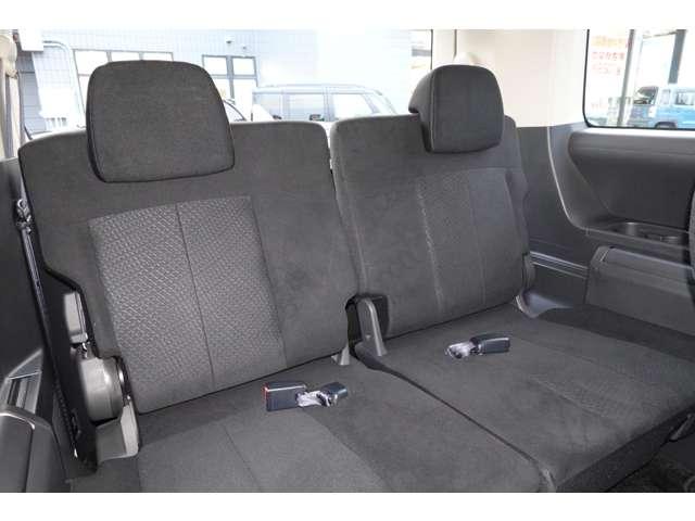 デリカＤ：５ シャモニー　後席モニター　運転席シートヒーター　運転（16枚目）