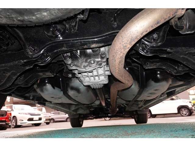 デリカＤ：５ シャモニー　後席モニター　運転席シートヒーター　運転（18枚目）