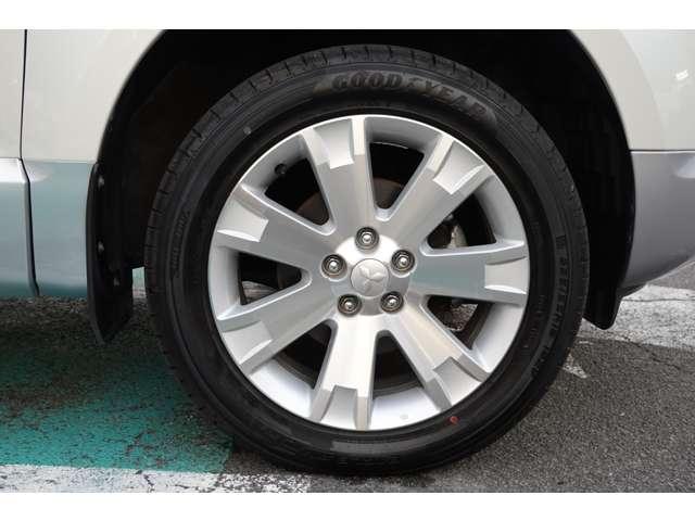 デリカＤ：５ シャモニー　後席モニター　運転席シートヒーター　運転（19枚目）